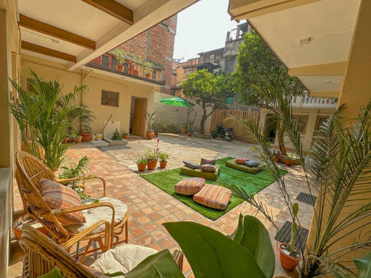 The Melo Pomelo Courtyard. Apartment Kathmandu Luaran gambar